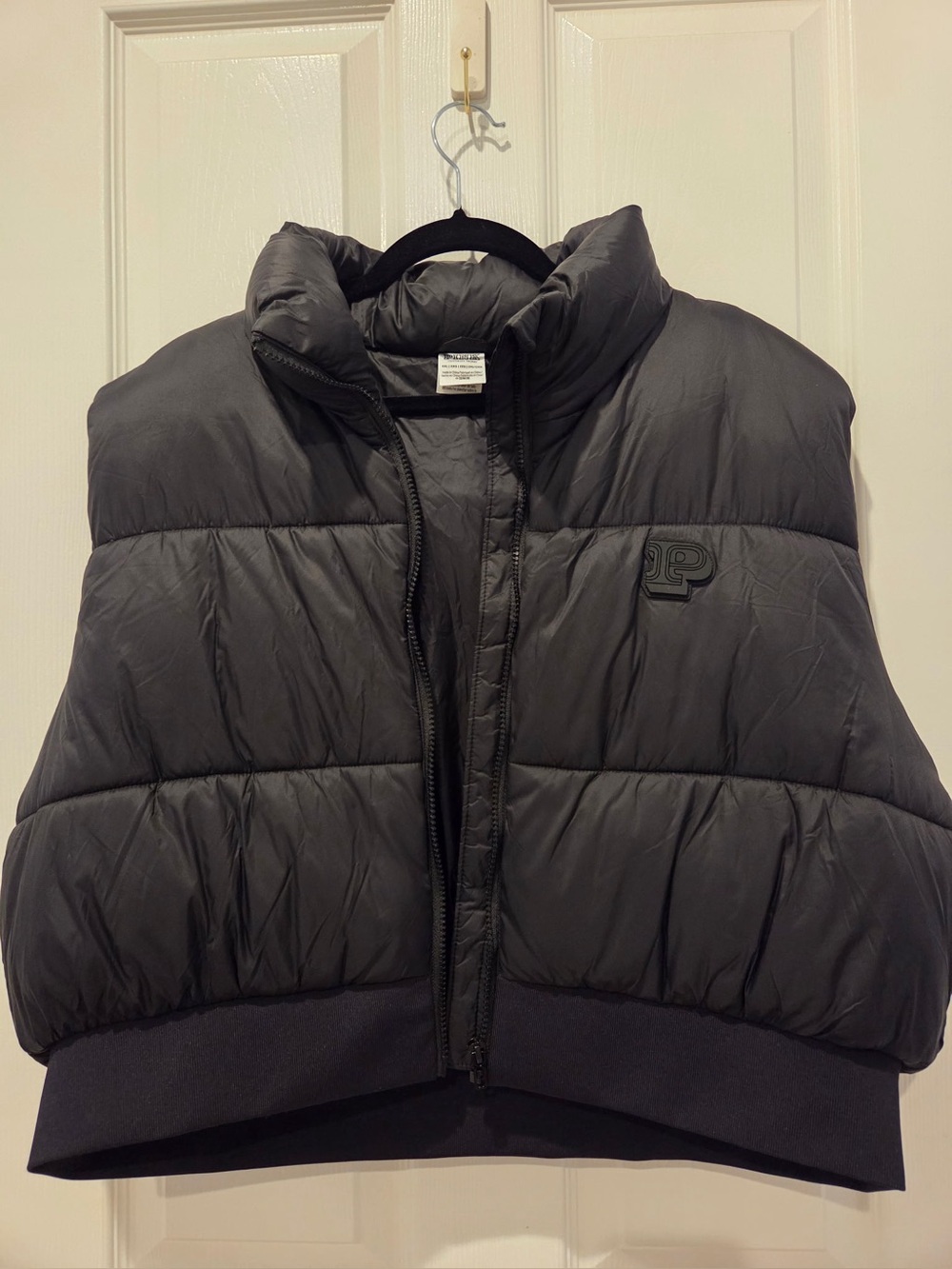 Victoria’s Secret PINK Women’s XXL Black Cropped Puffer Vest Logo Y2K Style